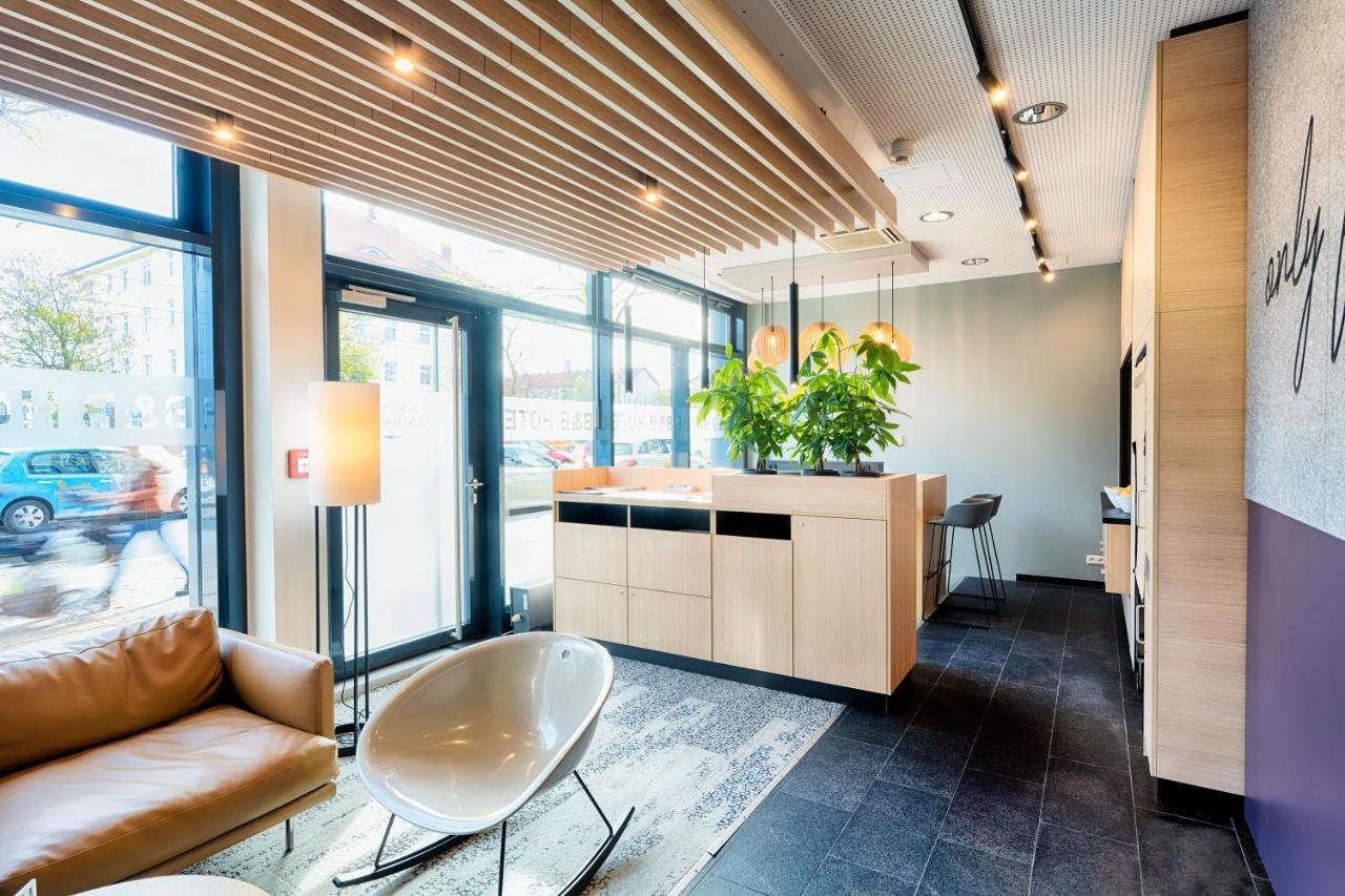 B&B Hotel Muenchen-Moosach Dış mekan fotoğraf