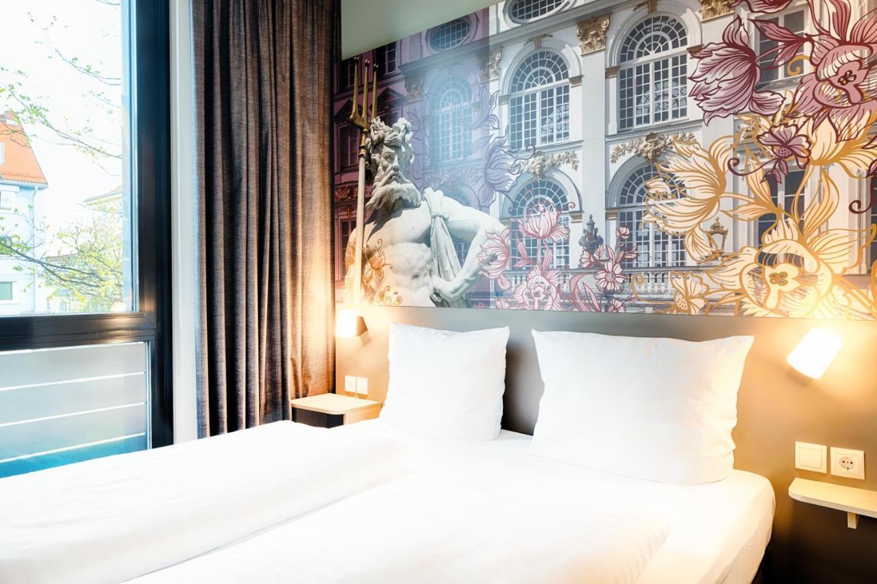 B&B Hotel Muenchen-Moosach Dış mekan fotoğraf