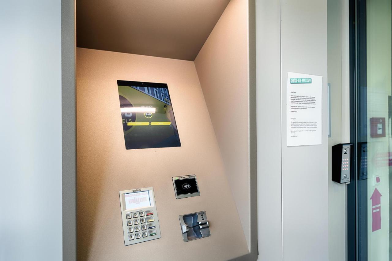 B&B Hotel Muenchen-Moosach Dış mekan fotoğraf