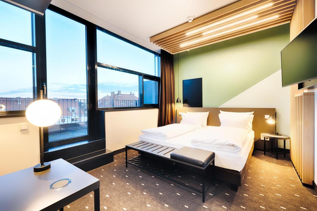 B&B Hotel Muenchen-Moosach Dış mekan fotoğraf
