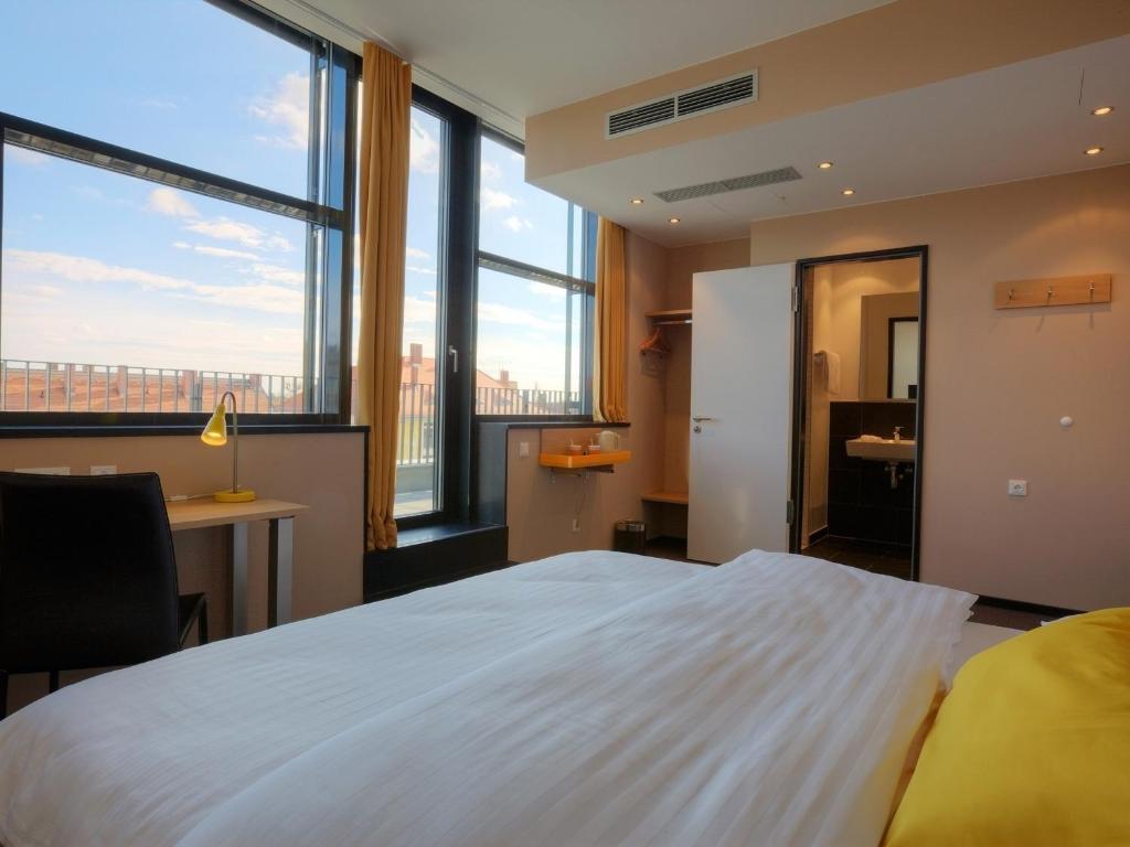 B&B Hotel Muenchen-Moosach Dış mekan fotoğraf